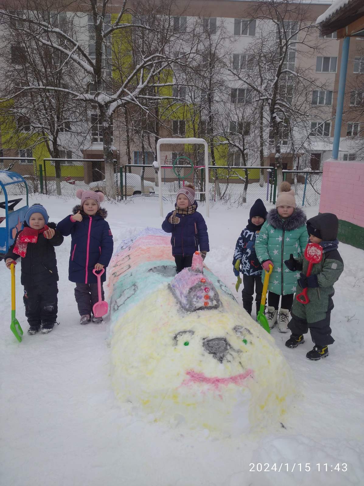 СНЕЖНЫЙ ПОЕЗД